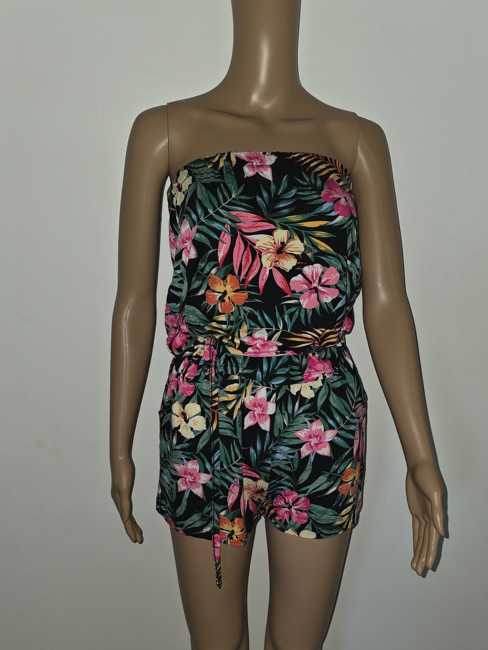NWT Lascana Tropical Floral Print D Romper Size 2